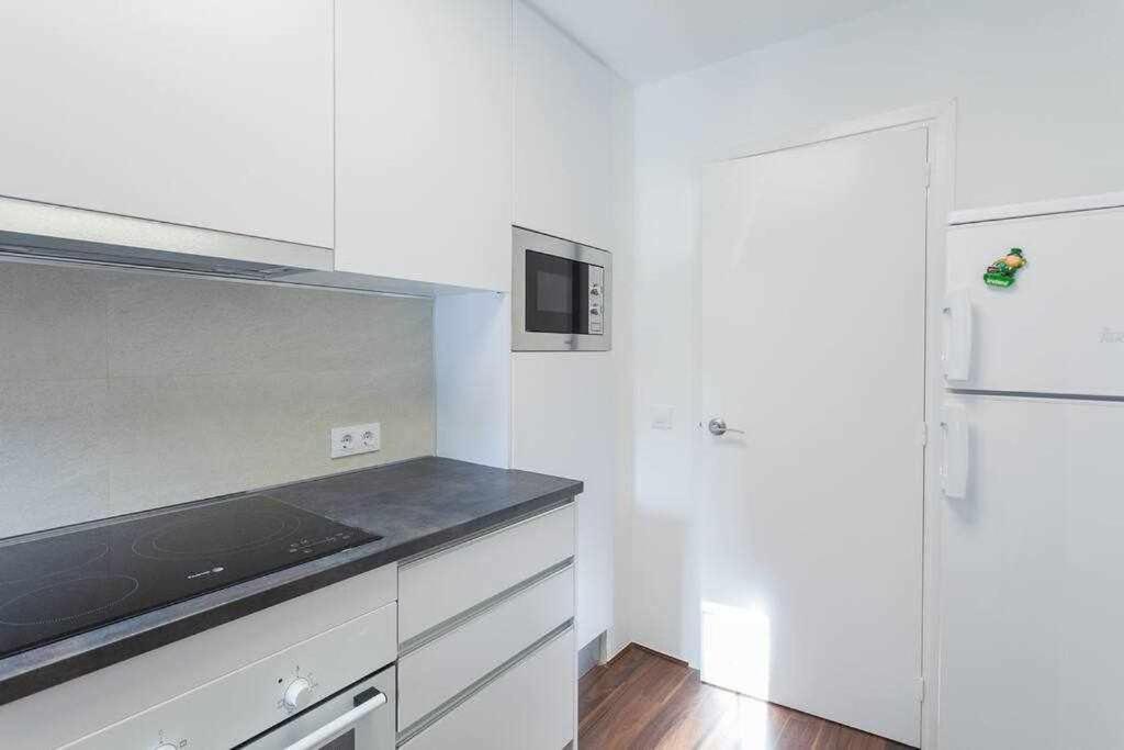 Apartamento Para 4 Con Terraza En El Centro Жирона Экстерьер фото